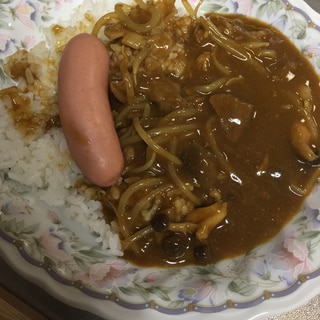 贅沢ウインナーカレー！